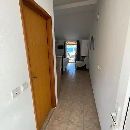 Cesarec * Vrboska